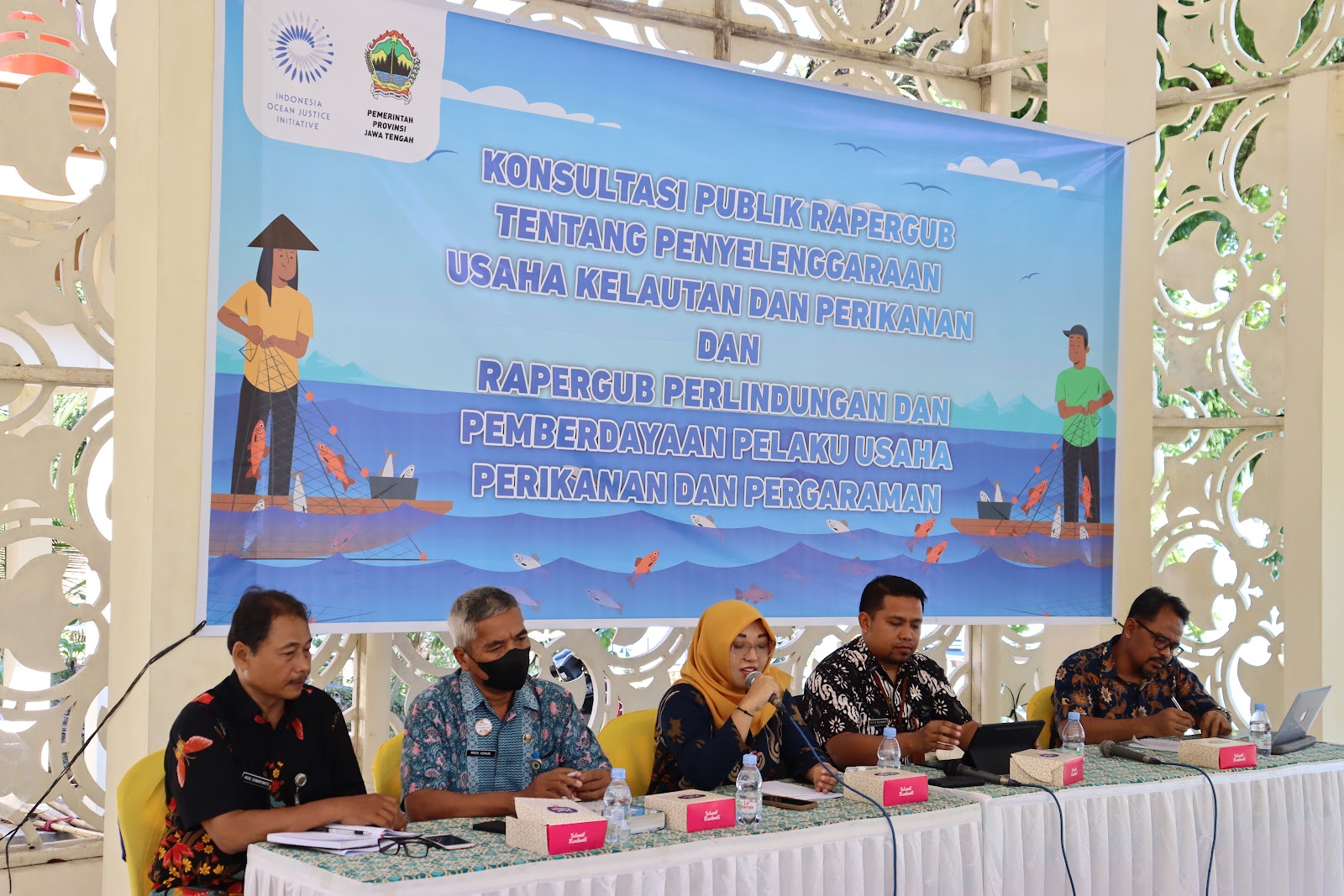 Seri Konsultasi Publik Nelayan dan Jemput Bola Layanan Perizinan Usaha Ikan Tangkap di Brebes dan Pemalang